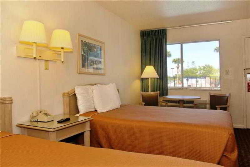 במוטל Super 8 By Wyndham קיסימי מראה חיצוני תמונה